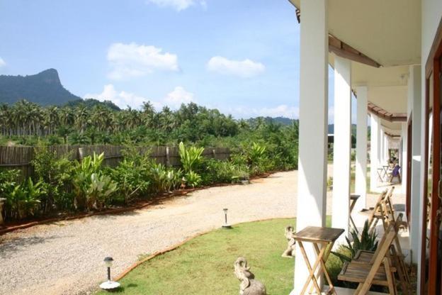 Naga Peak Resort Ao Nang Bagian luar foto